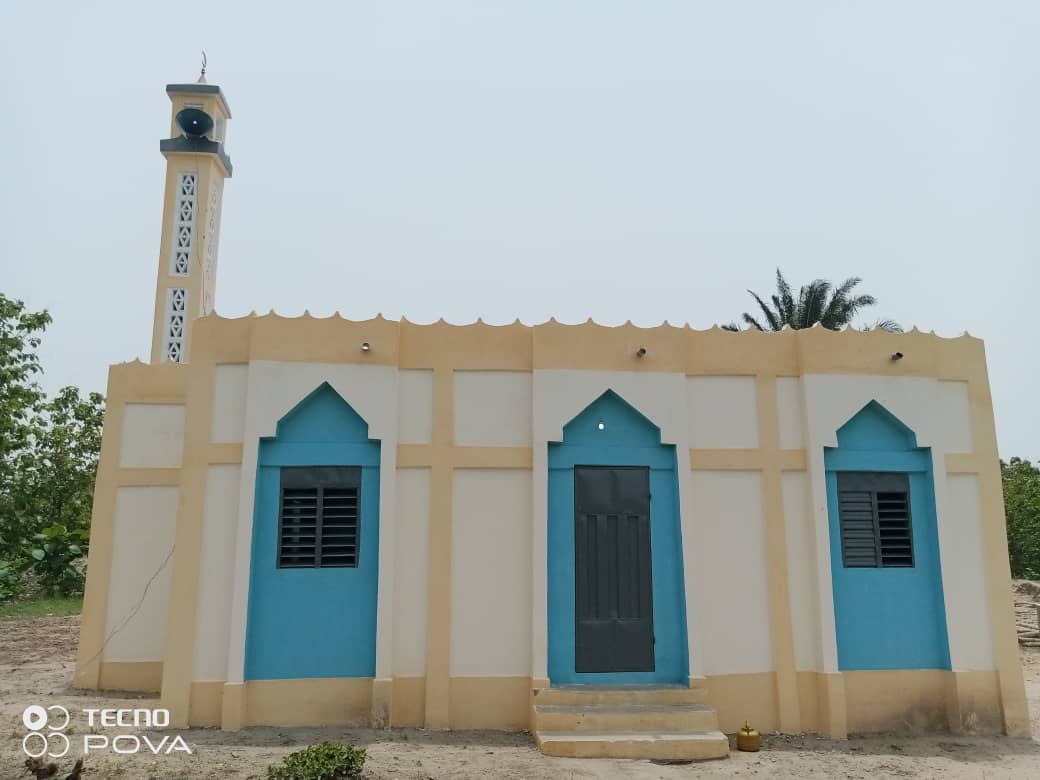 صورة مسجد 100 م2 - توجو